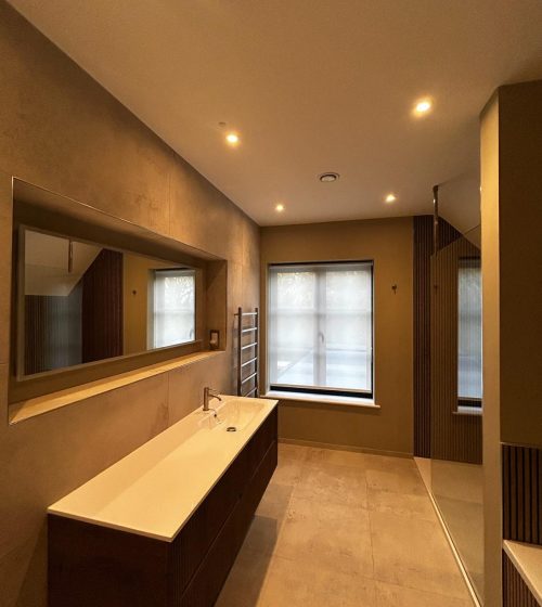 438e0abc-c418-4a59-9f54-95ab6651569e